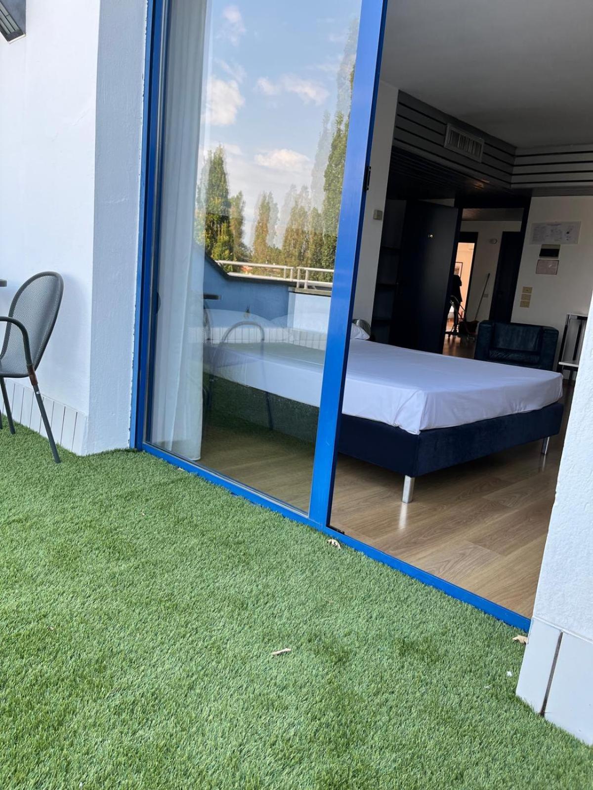 Park Hotel Residence Крема Екстериор снимка