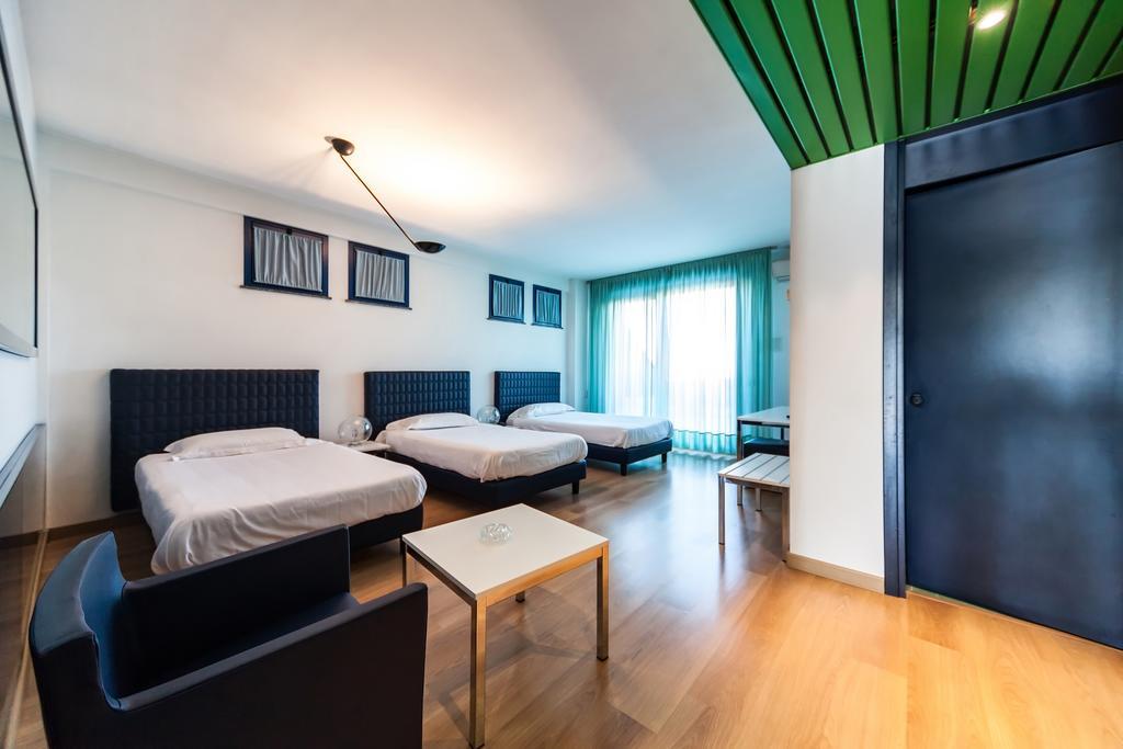 Park Hotel Residence Крема Екстериор снимка