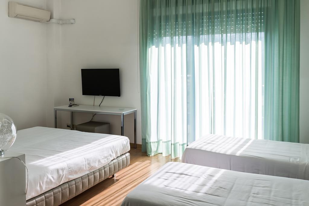 Park Hotel Residence Крема Екстериор снимка