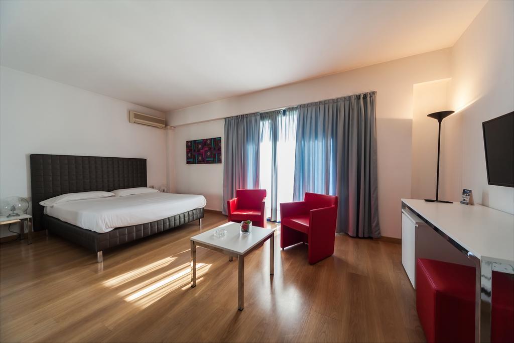 Park Hotel Residence Крема Екстериор снимка